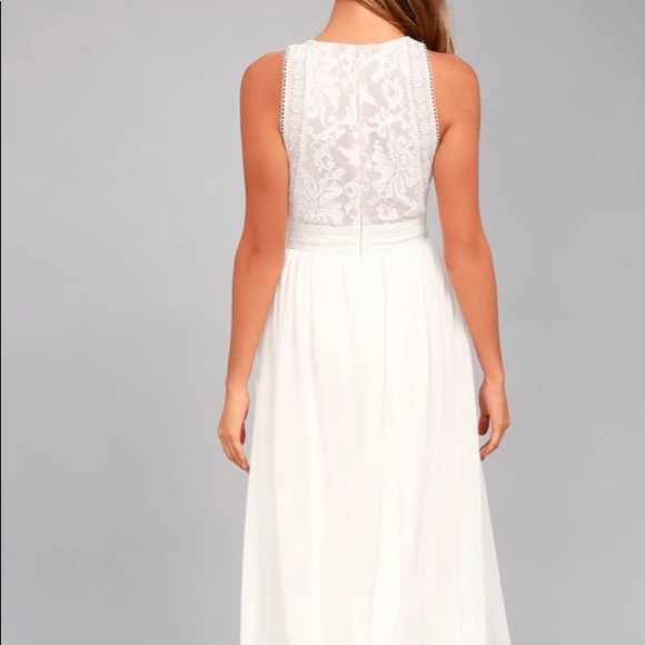 Lulus Wedding Dress - Picture 3 of 5